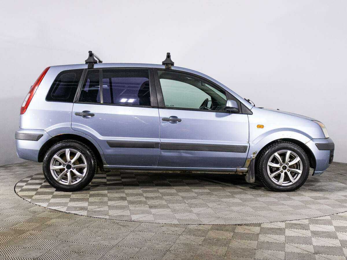 Ford Fusion с пробегом — 2006 год. Фото: #3