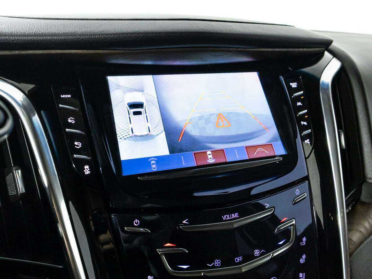 Cadillac Escalade с пробегом — 2018 год. Фото: #22