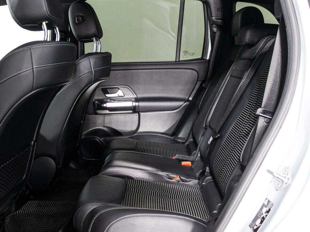 Mercedes-Benz GLB с пробегом — 2020 год. Фото: #9