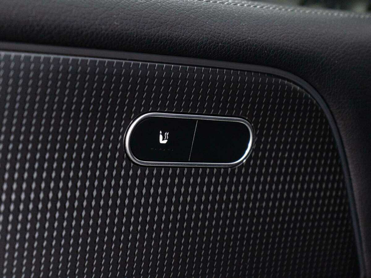 Mercedes-Benz GLB с пробегом — 2020 год. Фото: #17