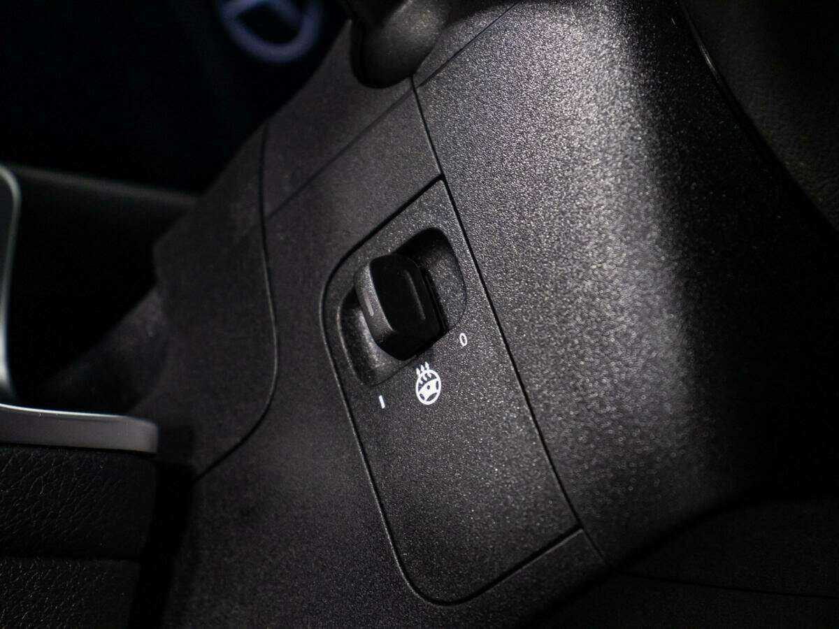 Mercedes-Benz GLB с пробегом — 2020 год. Фото: #18