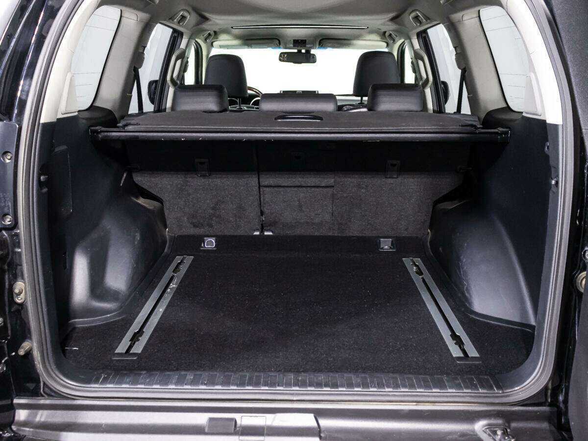 Toyota Land Cruiser Prado с пробегом — 2016 год. Фото: #14
