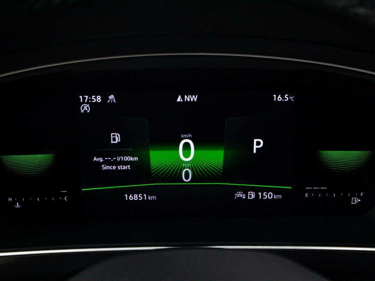 Volkswagen Tiguan с пробегом — 2022 год. Фото: #11