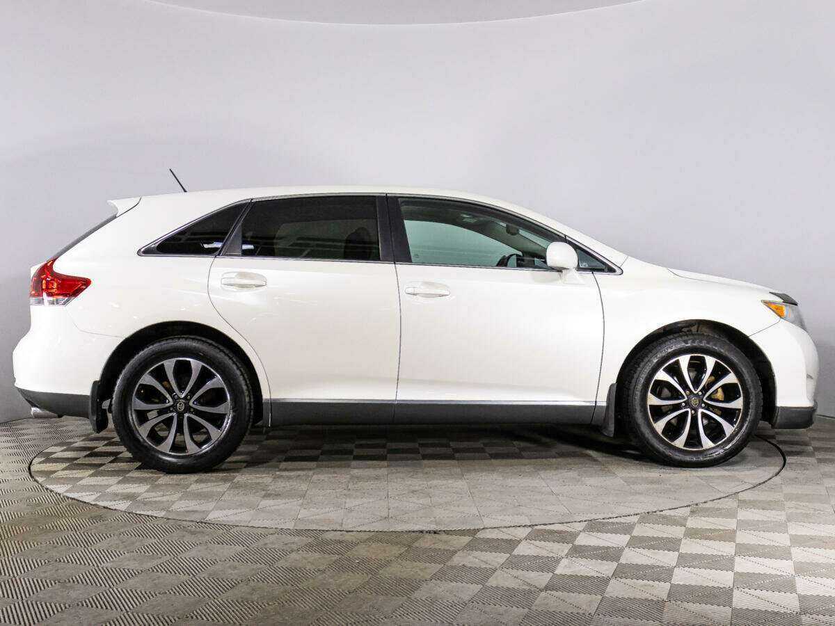 Toyota Venza с пробегом — 2010 год. Фото: #3