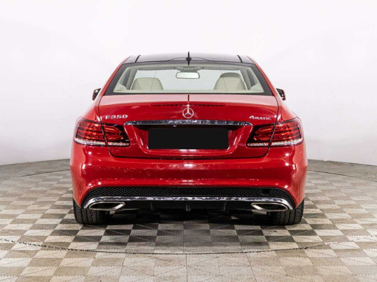 Mercedes-Benz E-Класс с пробегом — 2015 год. Фото: #5