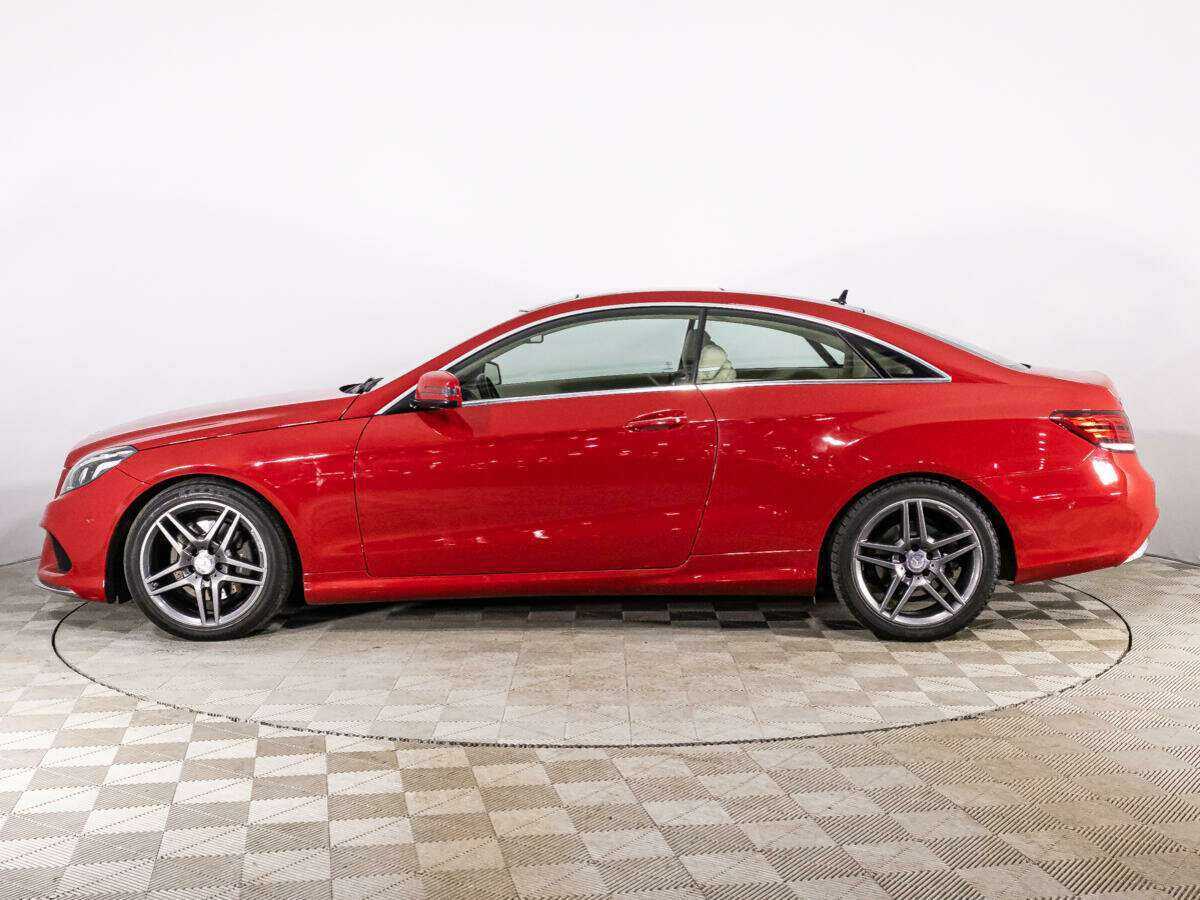 Mercedes-Benz E-Класс с пробегом — 2015 год. Фото: #7