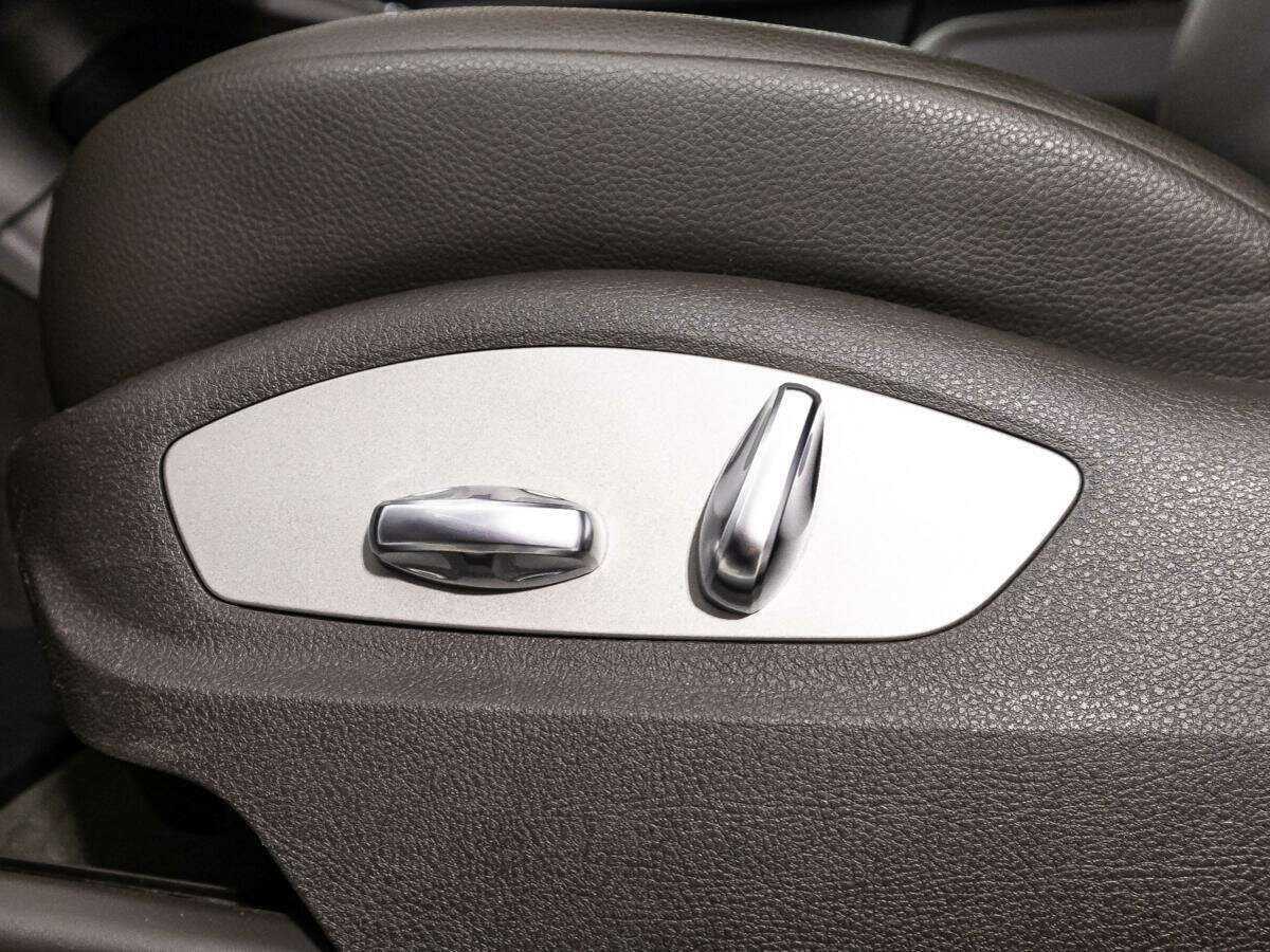 Porsche Macan с пробегом — 2019 год. Фото: #13