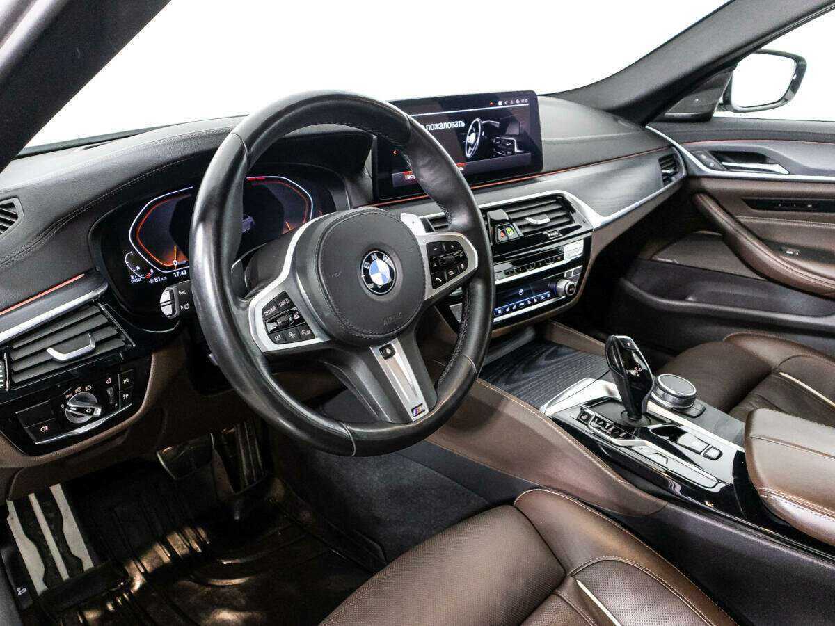 BMW 5 серии с пробегом — 2020 год. Фото: #10