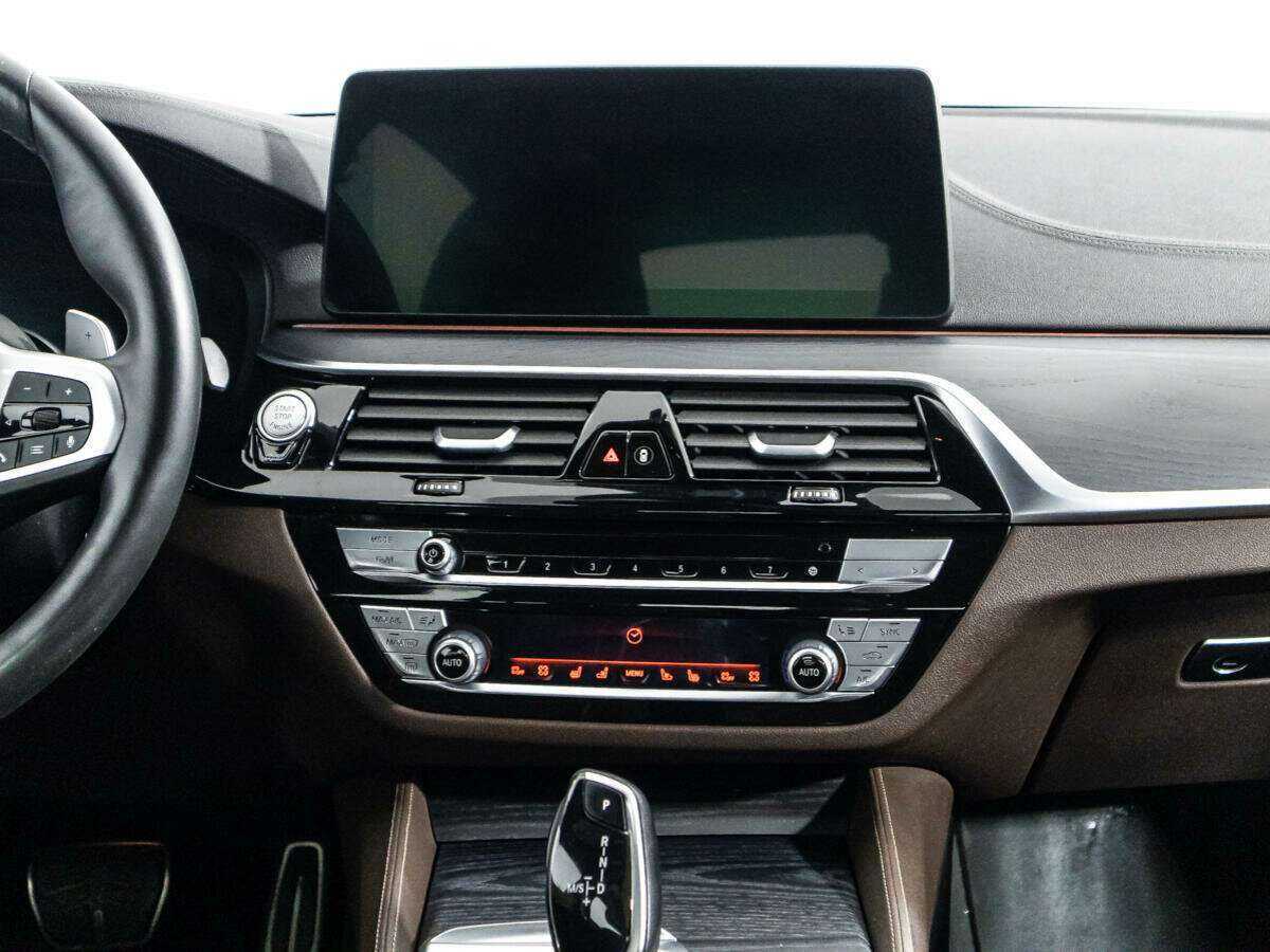 BMW 5 серии с пробегом — 2020 год. Фото: #13