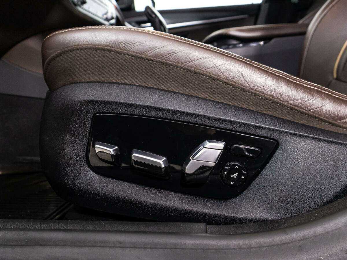 BMW 5 серии с пробегом — 2020 год. Фото: #15