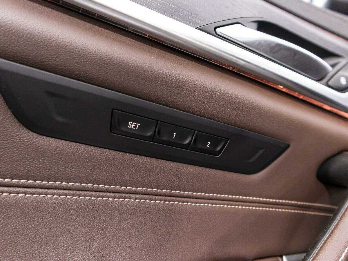 BMW 5 серии с пробегом — 2020 год. Фото: #16