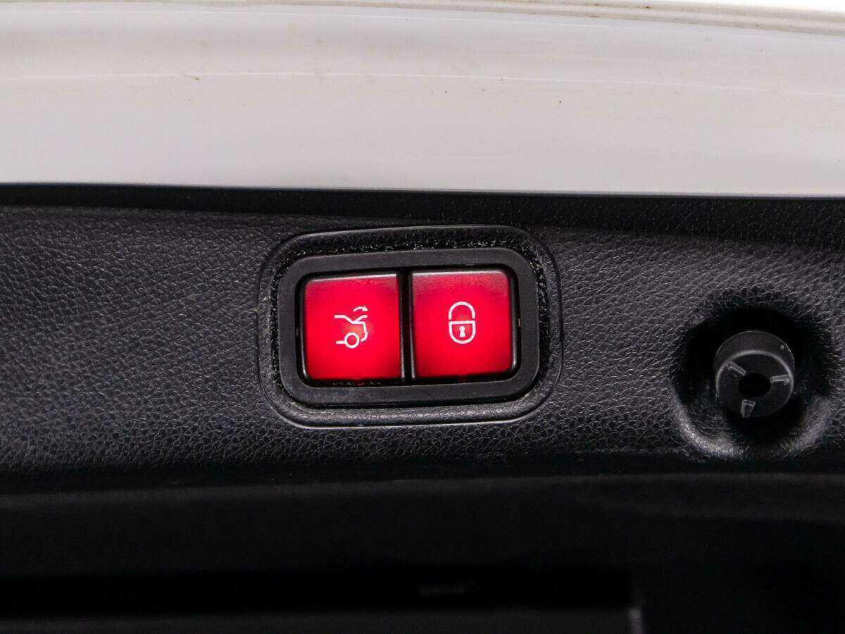 Mercedes-Benz E-Класс с пробегом — 2021 год. Фото: #13