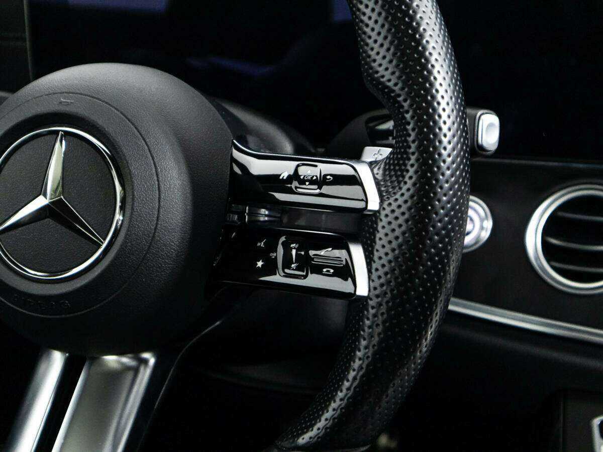 Mercedes-Benz E-Класс с пробегом — 2021 год. Фото: #22