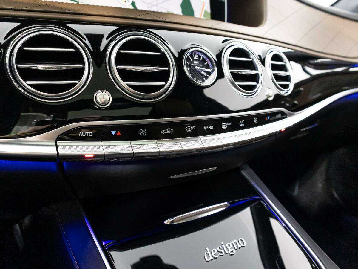 Mercedes-Benz S-Класс AMG с пробегом — 2015 год. Фото: #18