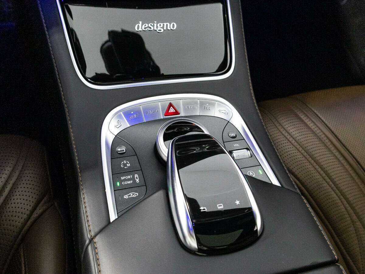 Mercedes-Benz S-Класс AMG с пробегом — 2015 год. Фото: #19