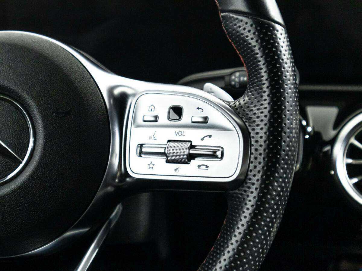 Mercedes-Benz CLA с пробегом — 2019 год. Фото: #19