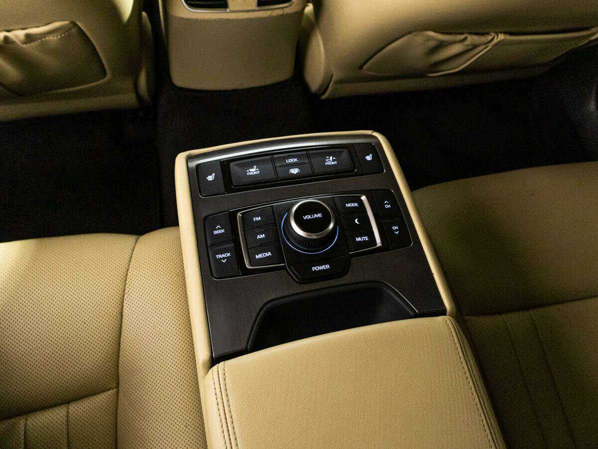 Genesis G80 с пробегом — 2019 год. Фото: #22