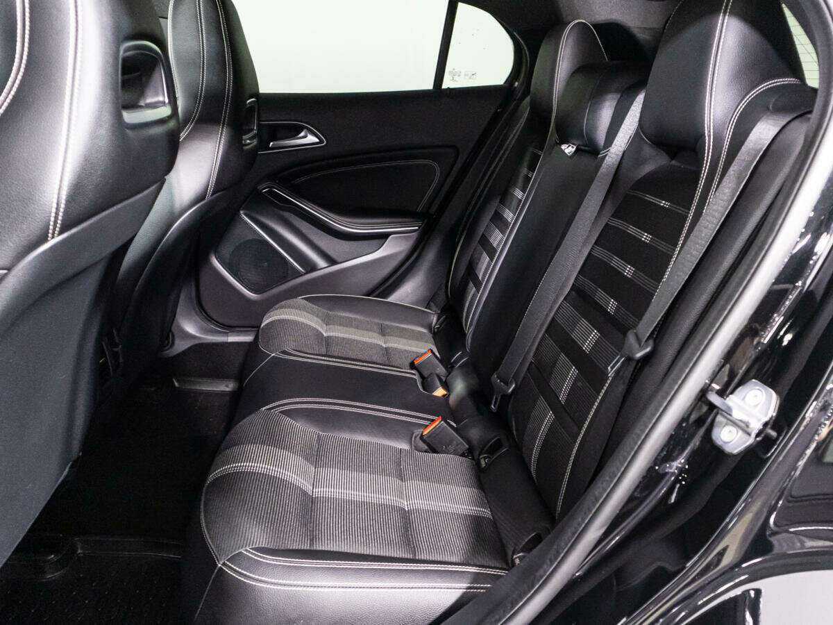 Mercedes-Benz GLA с пробегом — 2018 год. Фото: #9