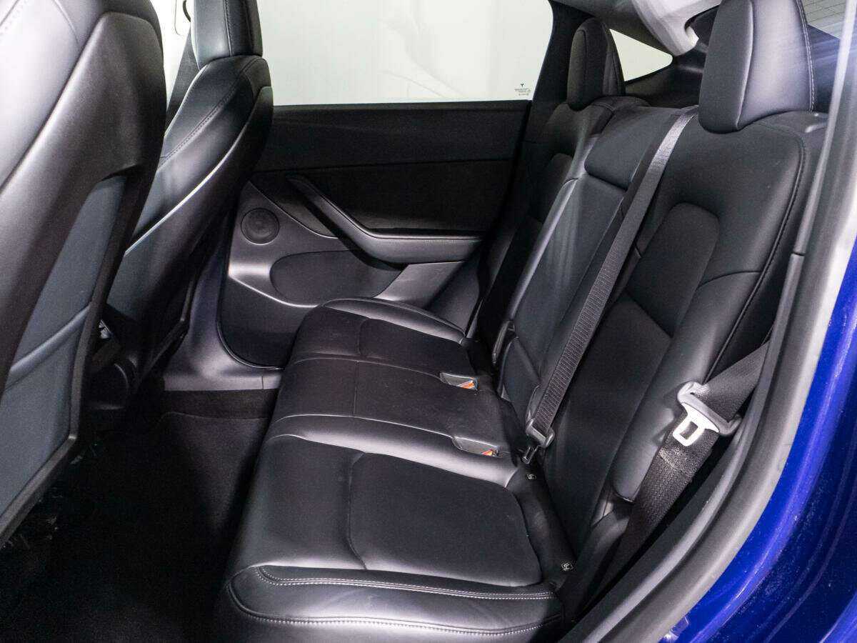 Tesla Model Y с пробегом — 2020 год. Фото: #9