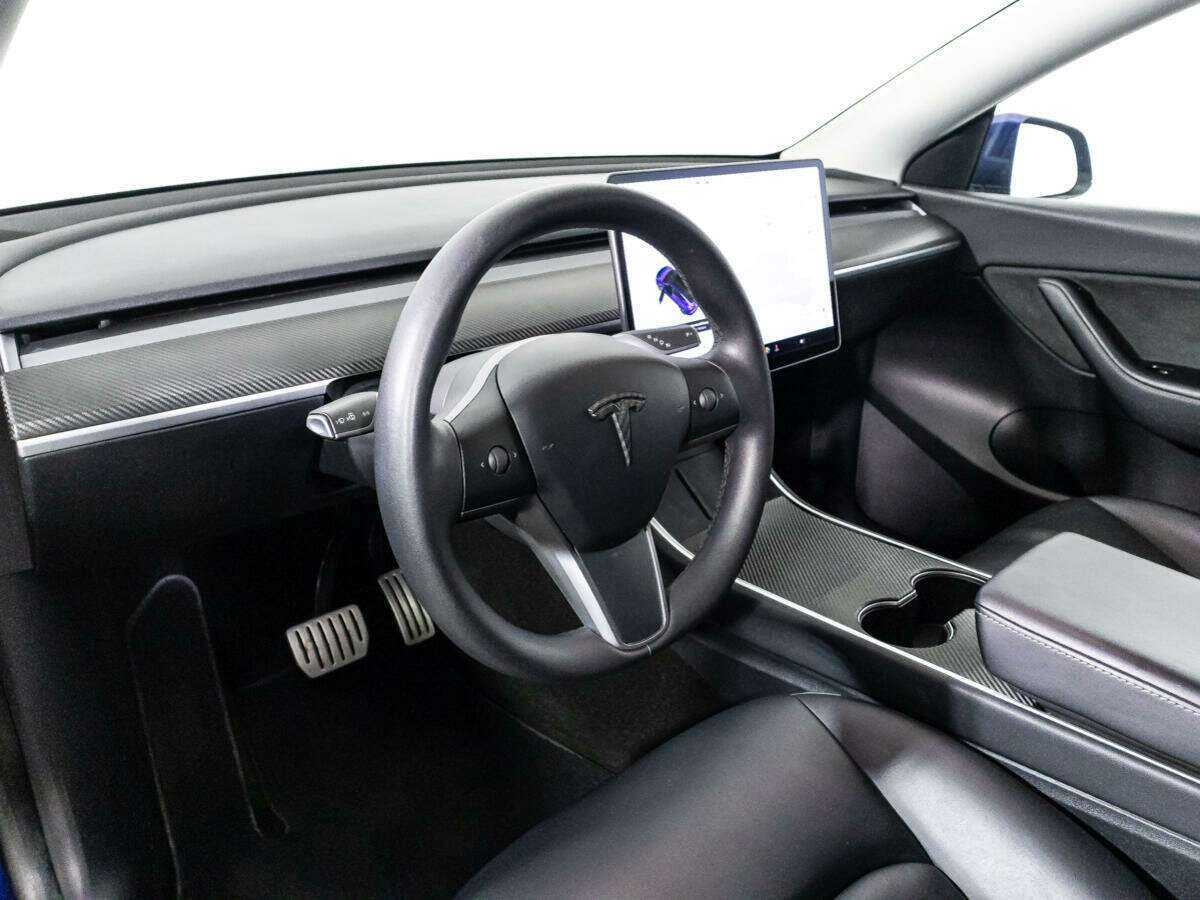 Tesla Model Y с пробегом — 2020 год. Фото: #10