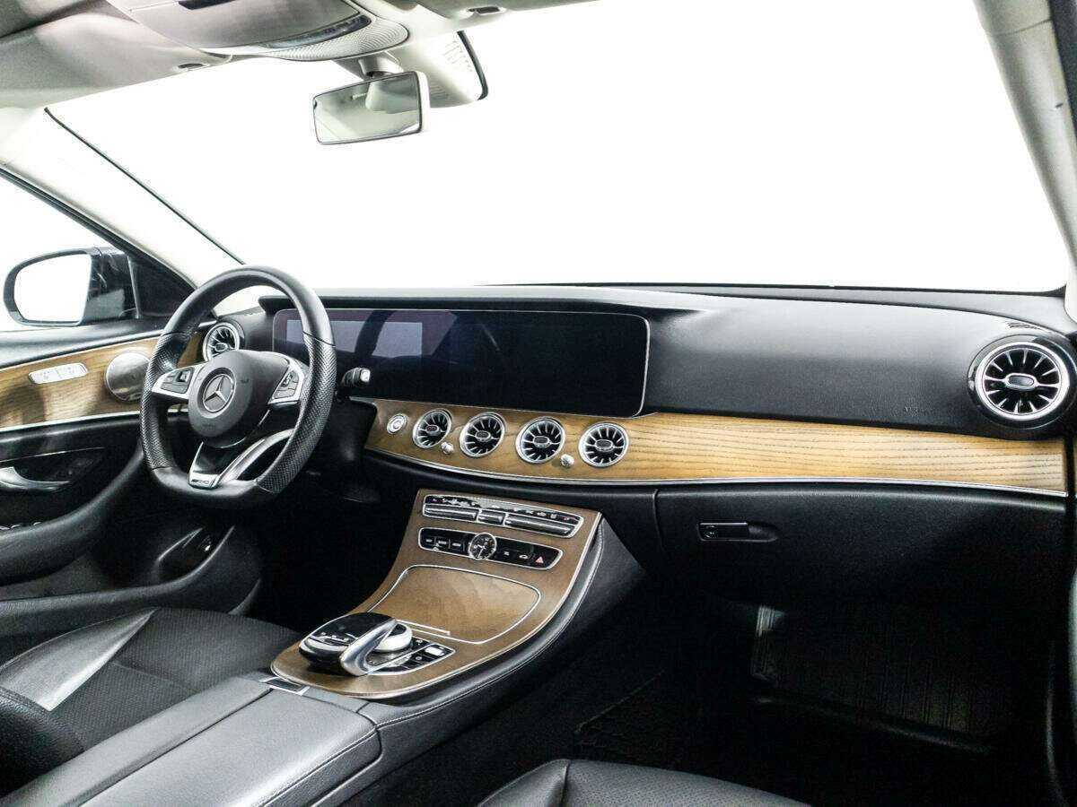 Mercedes-Benz E-Класс с пробегом — 2017 год. Фото: #8