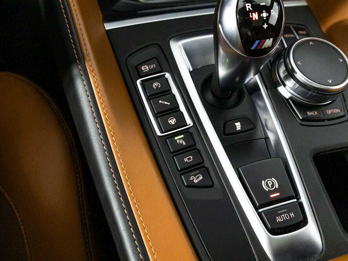 BMW X6 M с пробегом — 2016 год. Фото: #19