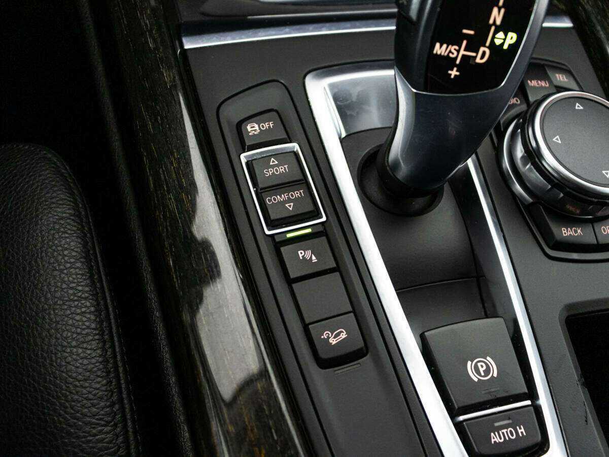 BMW X5 с пробегом — 2015 год. Фото: #19