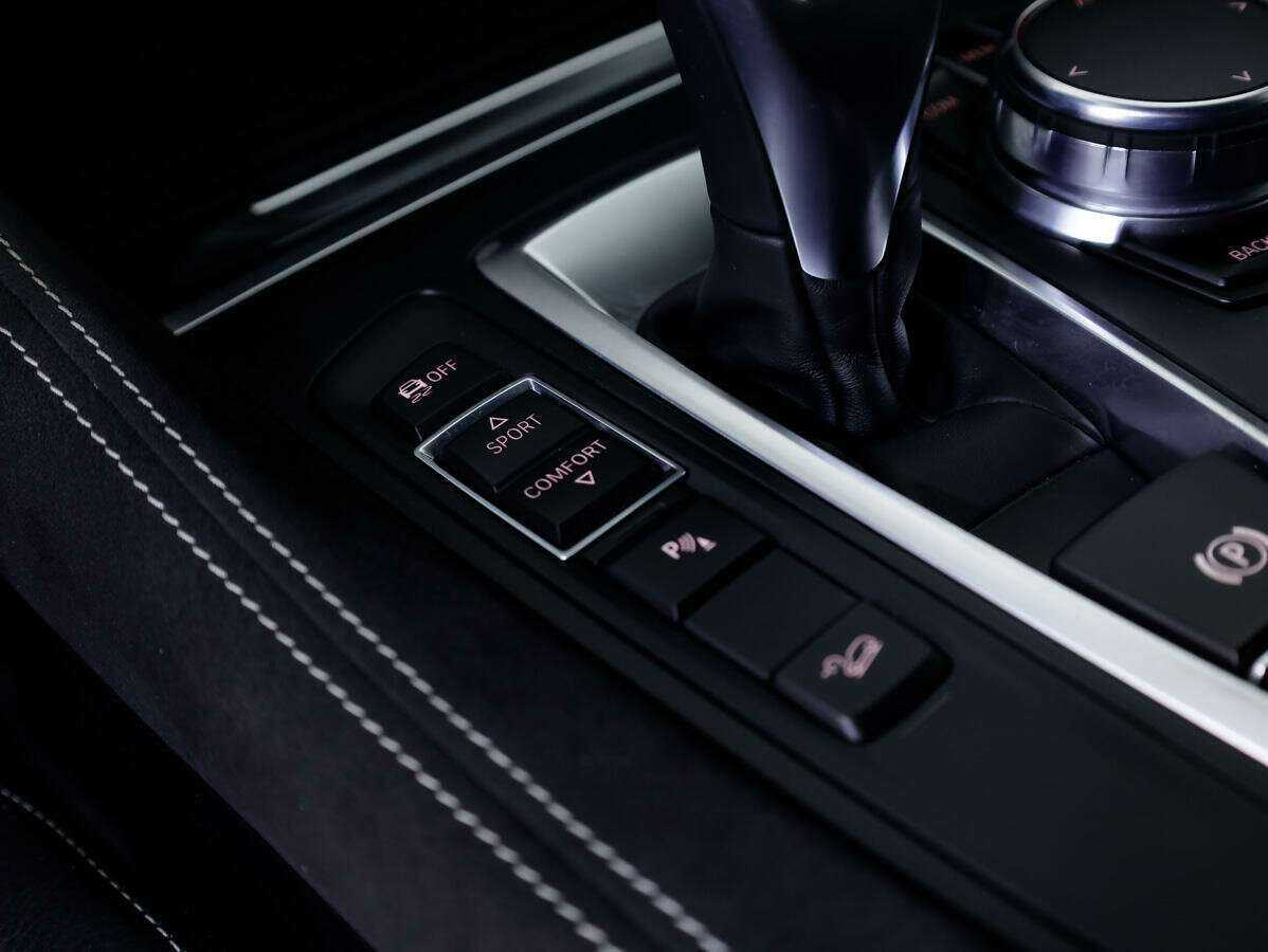 BMW X6 с пробегом — 2017 год. Фото: #16