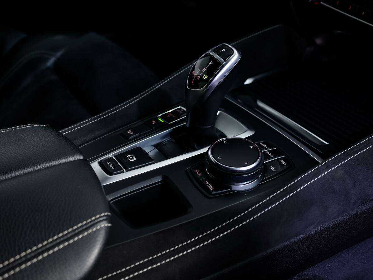 BMW X6 с пробегом — 2017 год. Фото: #23