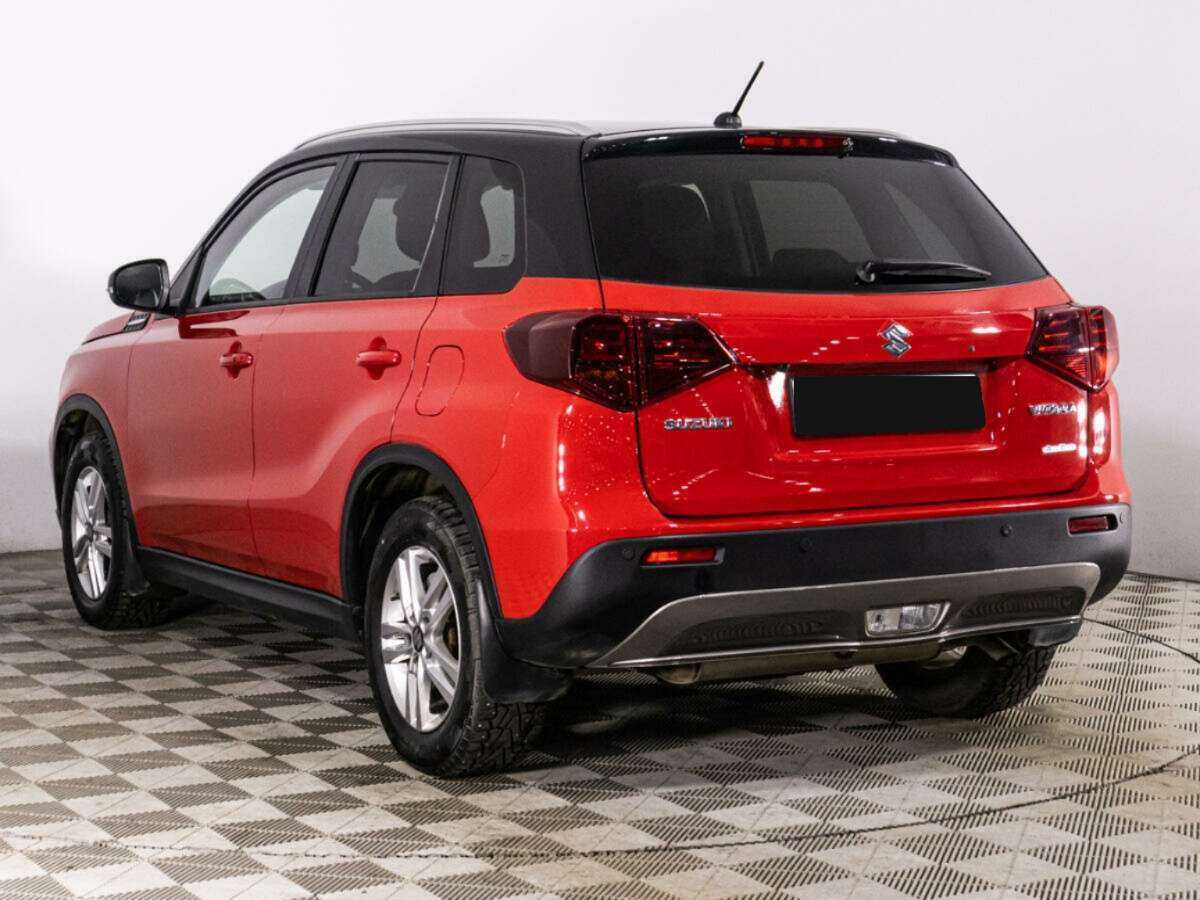 Suzuki Vitara с пробегом — 2021 год. Фото: #6