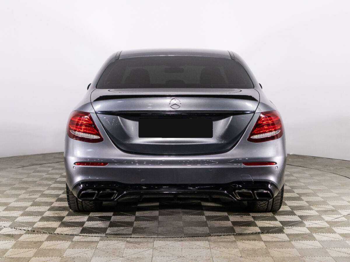 Mercedes-Benz E-Класс с пробегом — 2019 год. Фото: #5