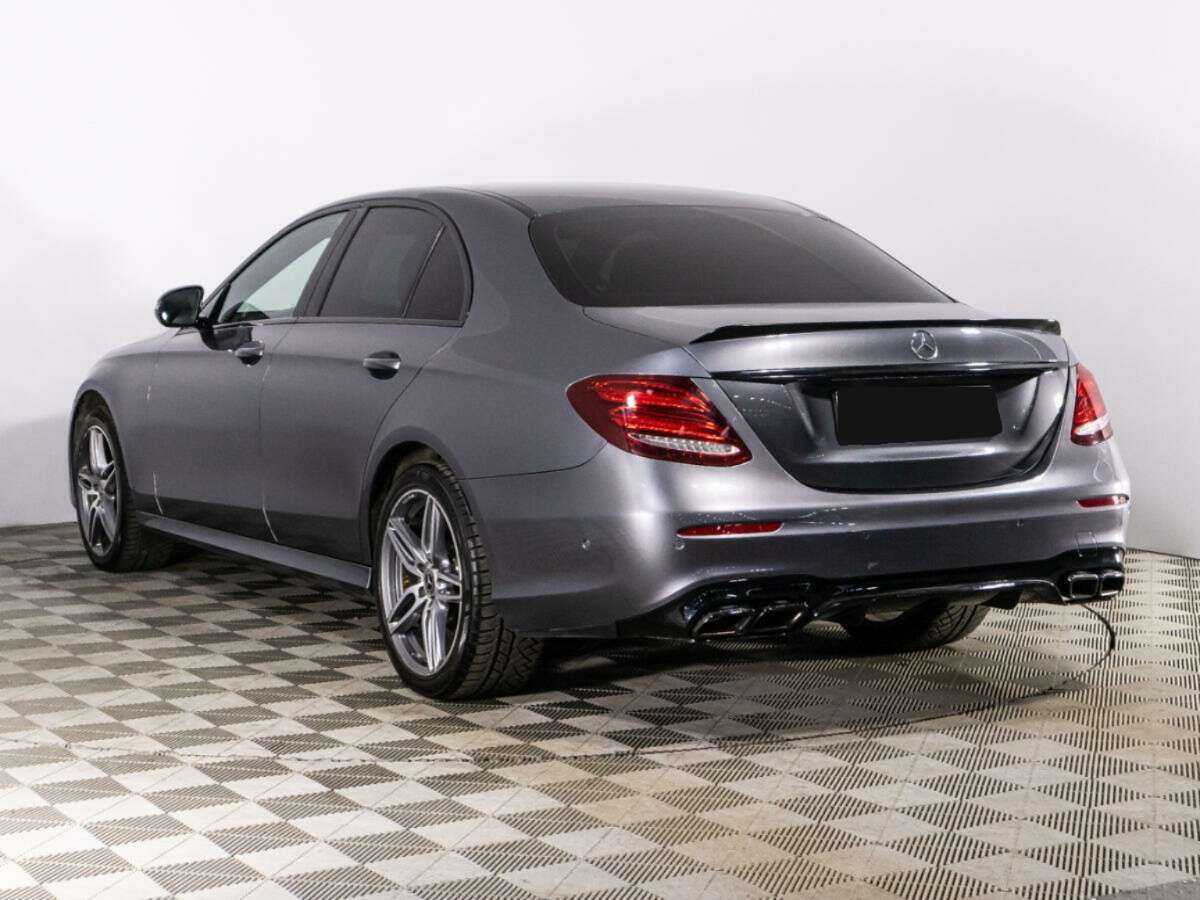 Mercedes-Benz E-Класс с пробегом — 2019 год. Фото: #6