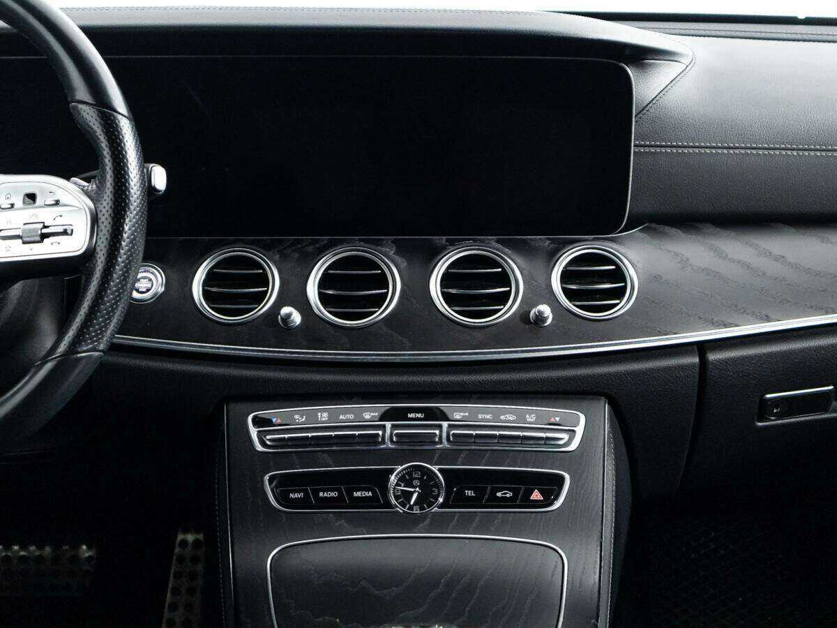 Mercedes-Benz E-Класс с пробегом — 2019 год. Фото: #13