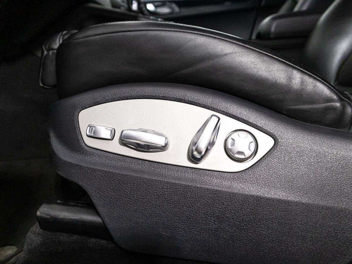 Porsche Macan с пробегом — 2015 год. Фото: #14