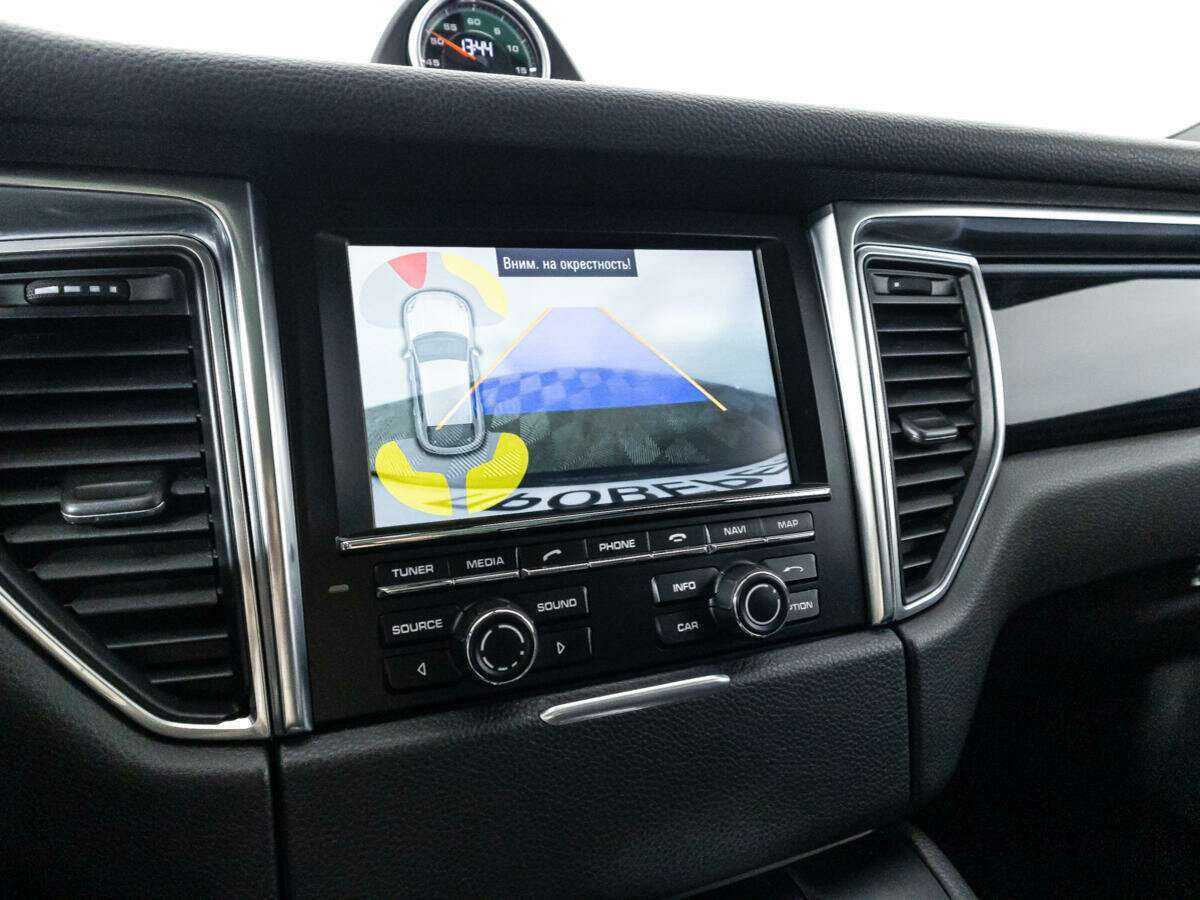 Porsche Macan с пробегом — 2015 год. Фото: #16