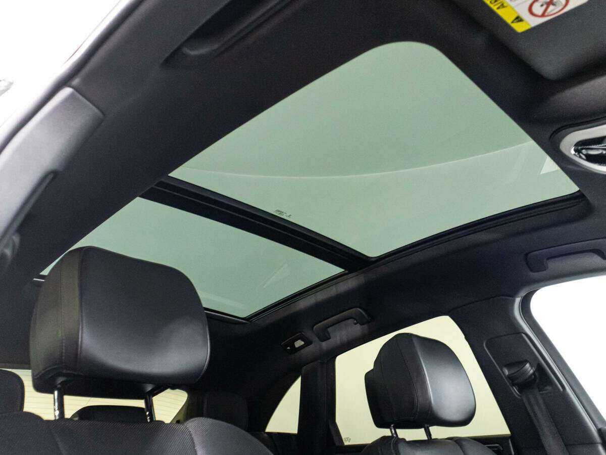 Porsche Macan с пробегом — 2015 год. Фото: #20