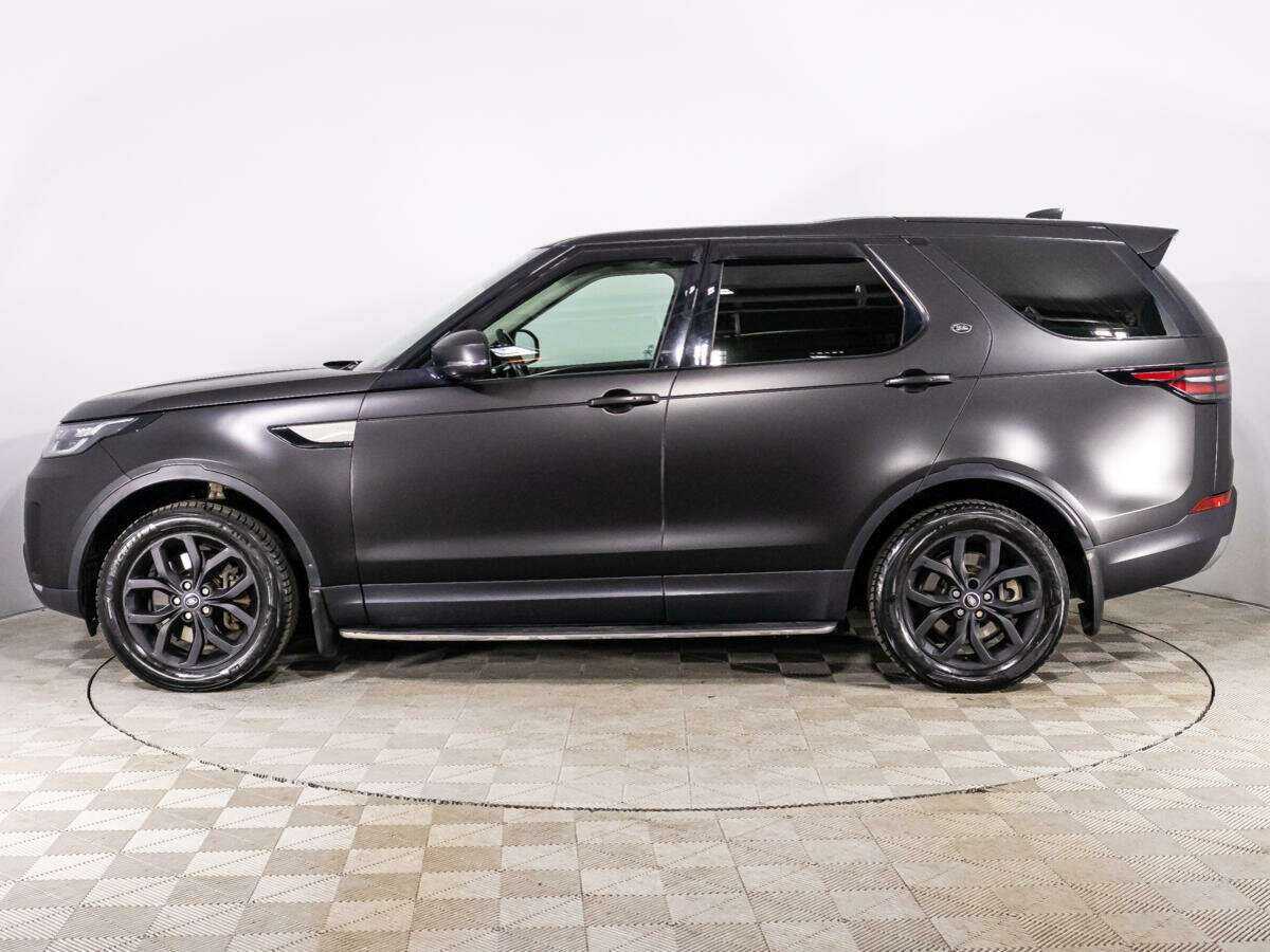 Land Rover Discovery с пробегом — 2017 год. Фото: #7
