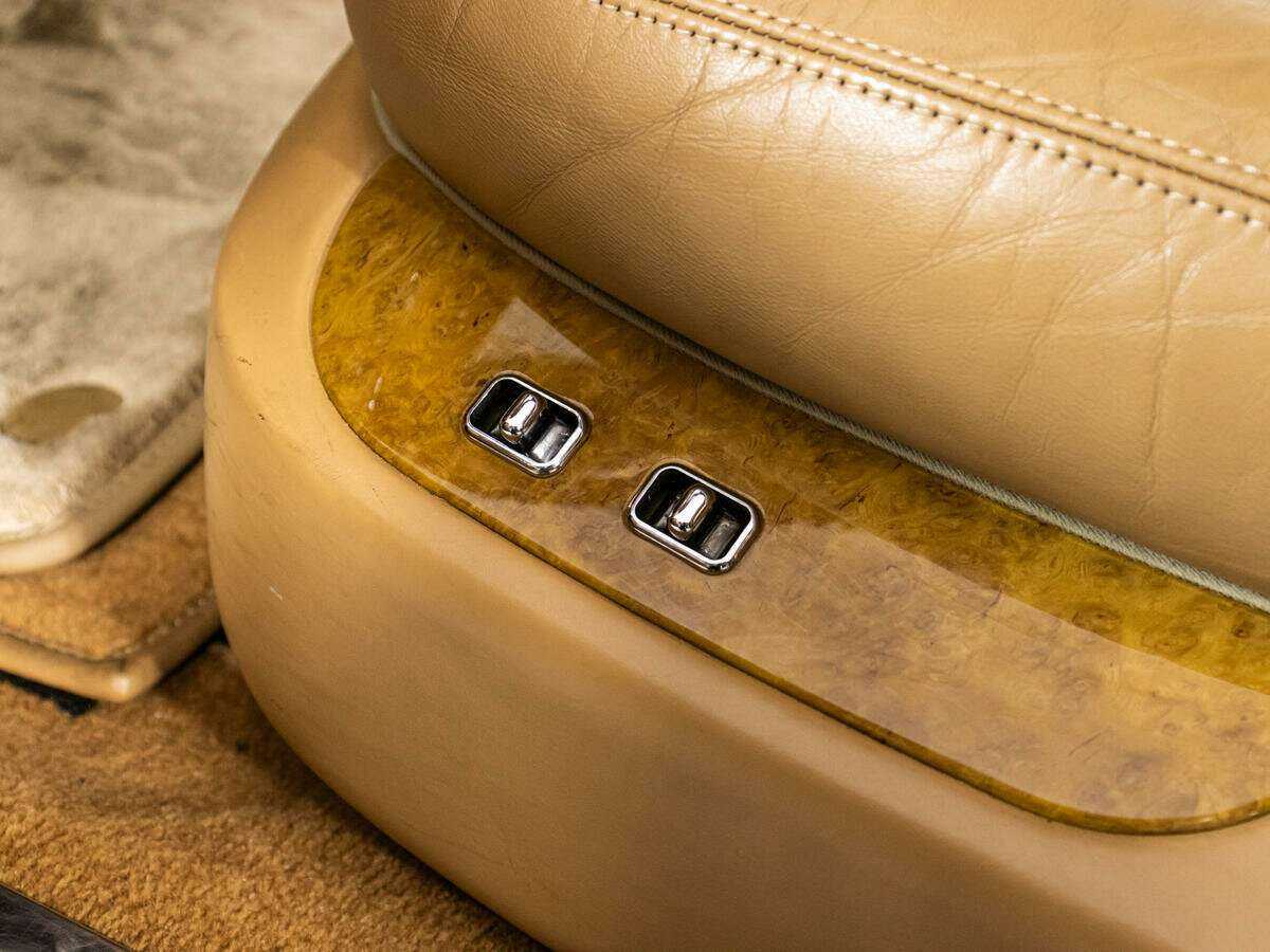 Bentley Arnage с пробегом — 2003 год. Фото: #14