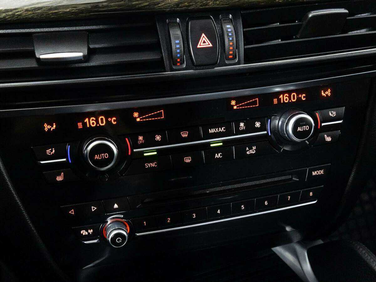 BMW X6 с пробегом — 2015 год. Фото: #18