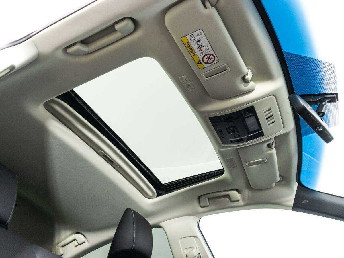 Lexus ES с пробегом — 2019 год. Фото: #19