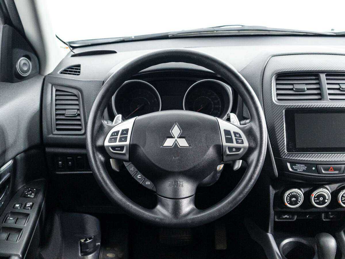 Mitsubishi ASX с пробегом — 2011 год. Фото: #16
