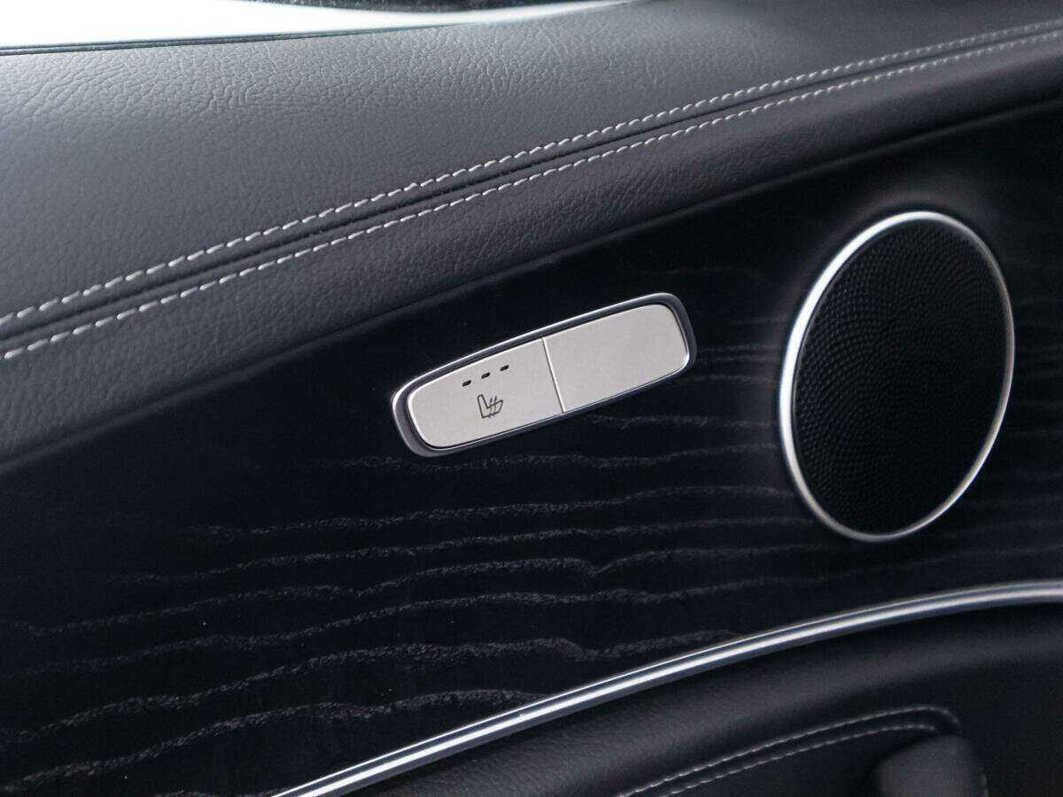 Mercedes-Benz E-Класс с пробегом — 2021 год. Фото: #17