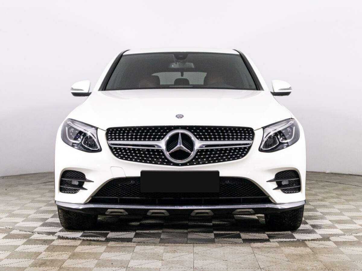 Mercedes-Benz GLC Coupe с пробегом — 2016 год. Фото: #1