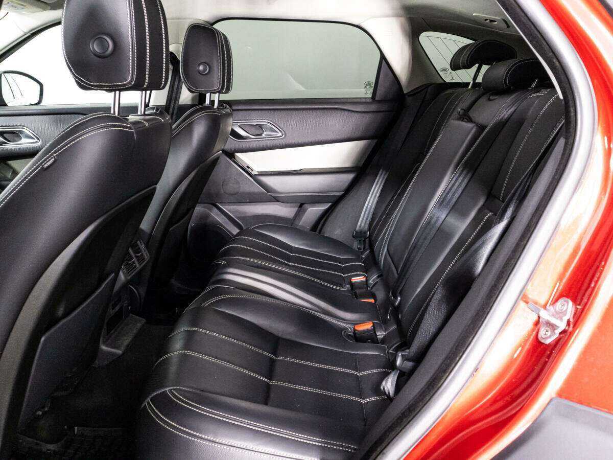 Land Rover Range Rover Velar с пробегом — 2018 год. Фото: #9