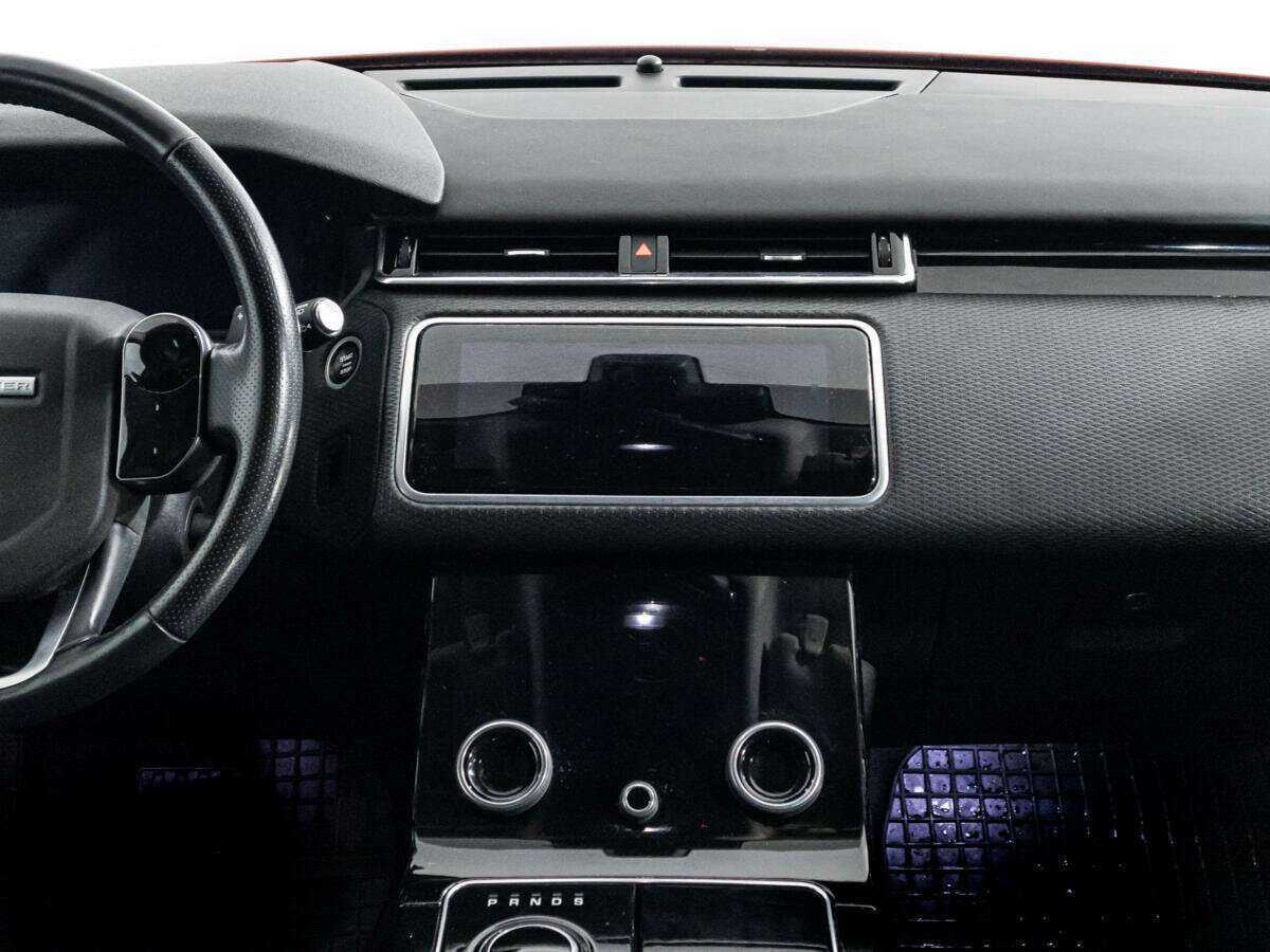 Land Rover Range Rover Velar с пробегом — 2018 год. Фото: #12