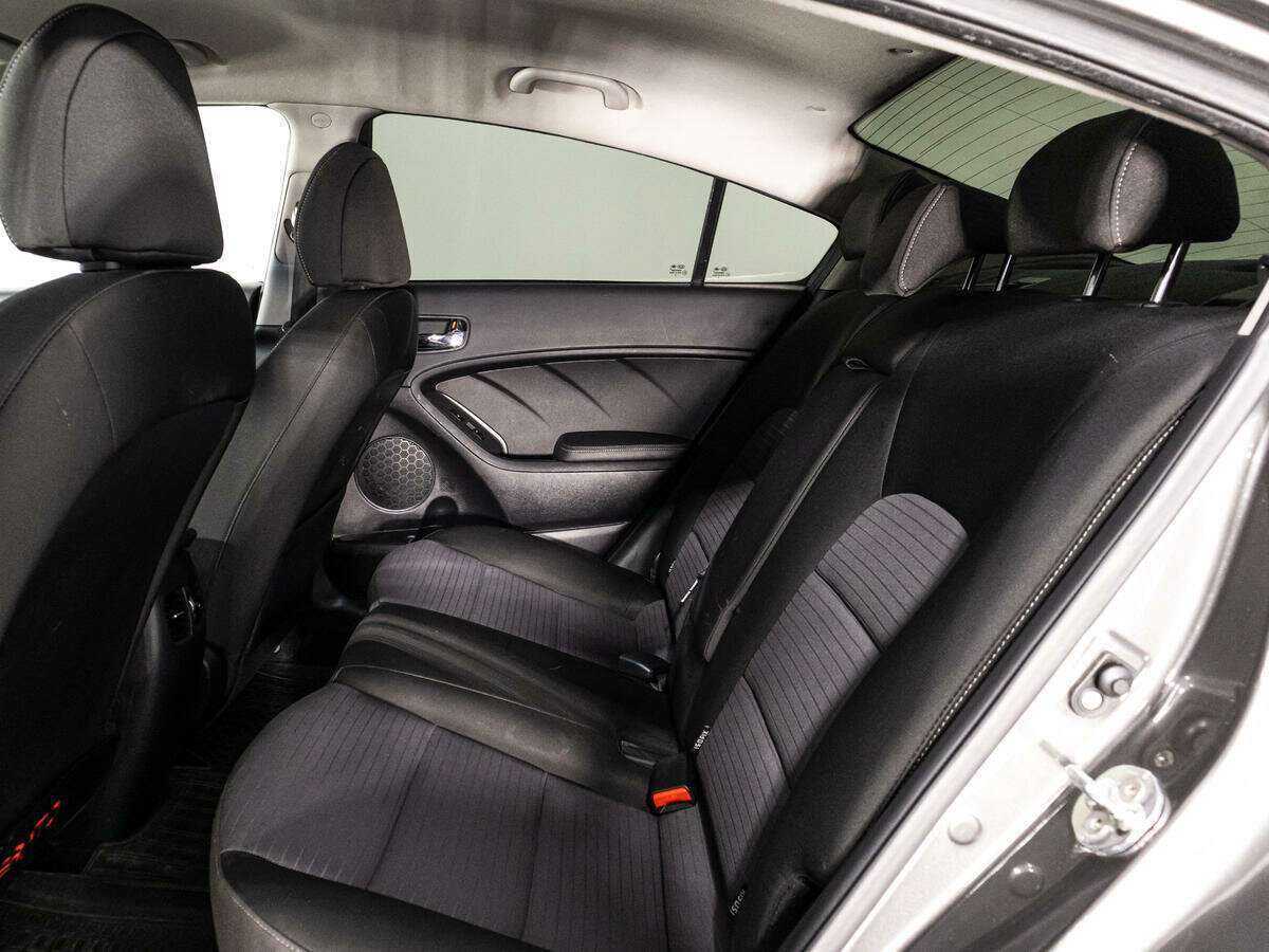 Kia Cerato с пробегом — 2019 год. Фото: #10