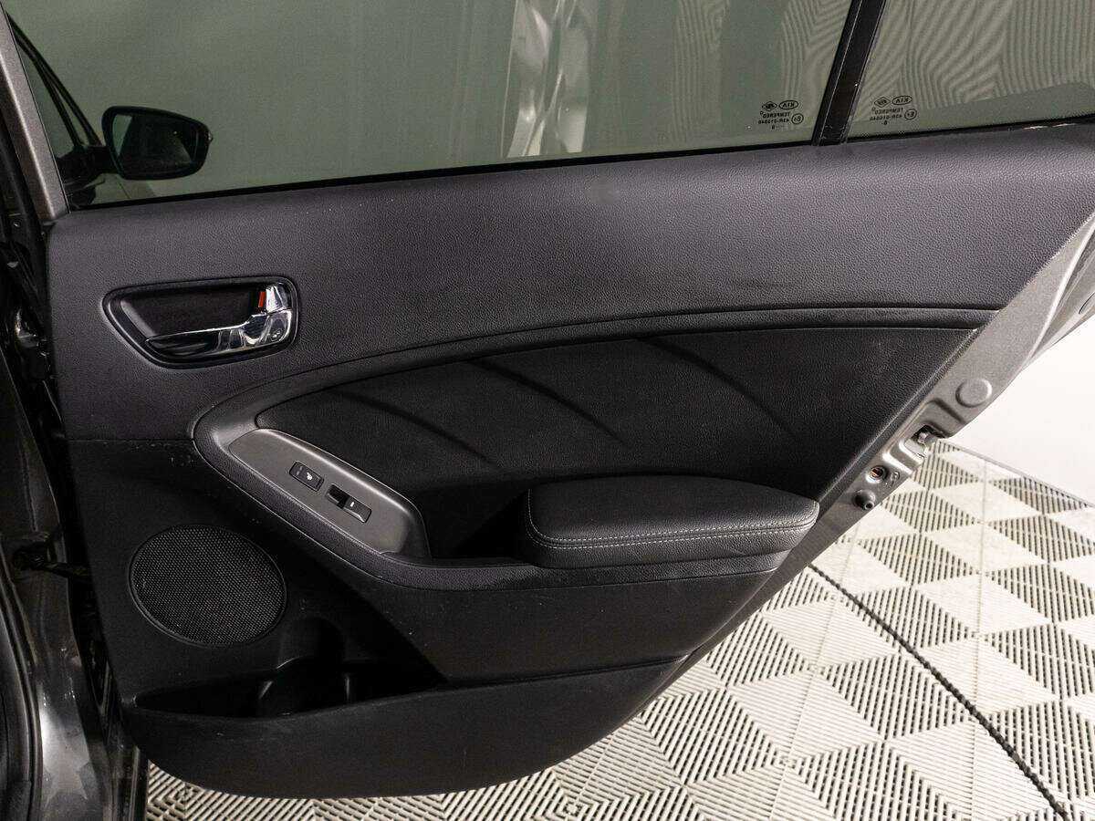 Kia Cerato с пробегом — 2019 год. Фото: #25