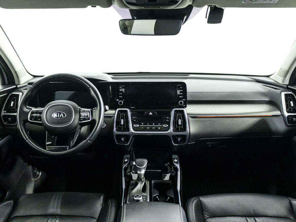 Kia Sorento с пробегом — 2020 год. Фото: #12