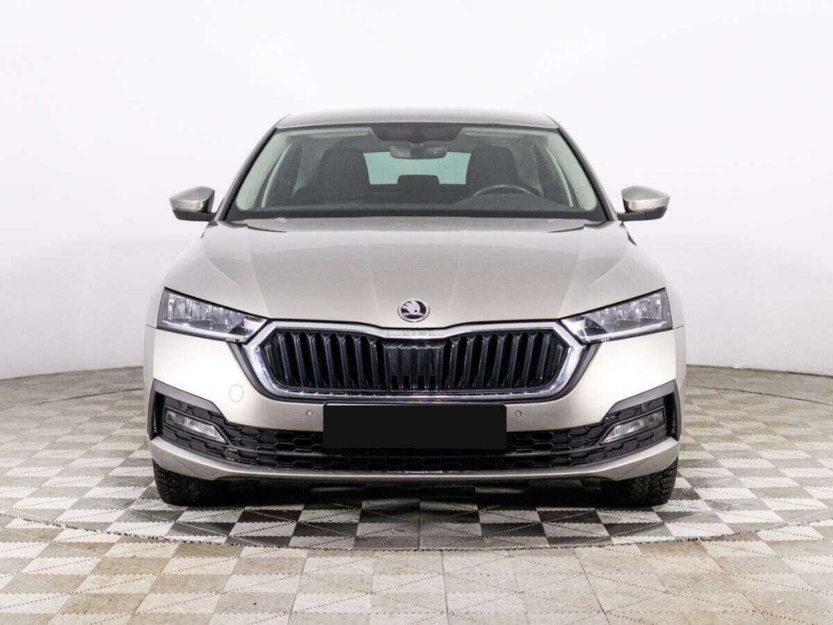 Skoda Octavia с пробегом — 2021 год. Фото: #1