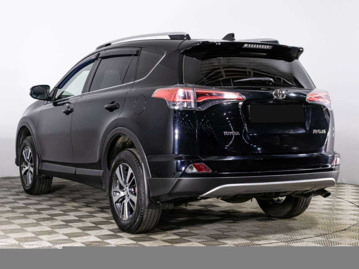 Volkswagen Golf с пробегом — 2021 год. Фото: #3